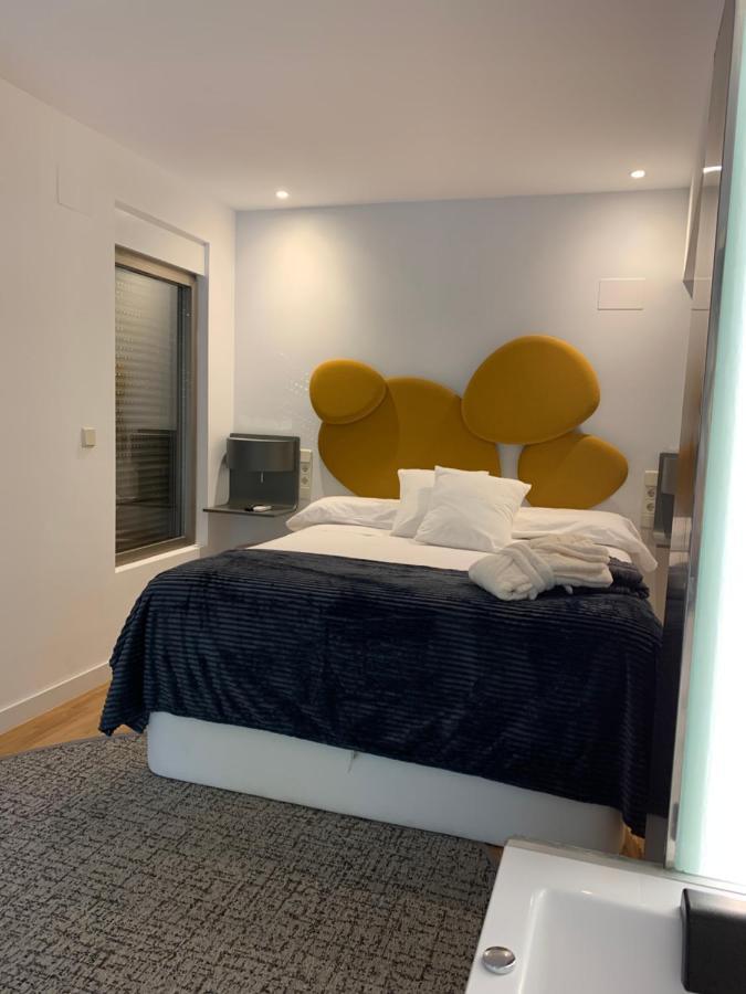 Espejo De Soledades Villa Vigo de Sanabria ภายนอก รูปภาพ