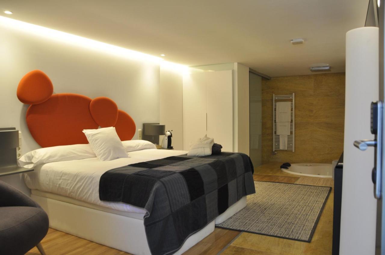 Espejo De Soledades Villa Vigo de Sanabria ภายนอก รูปภาพ