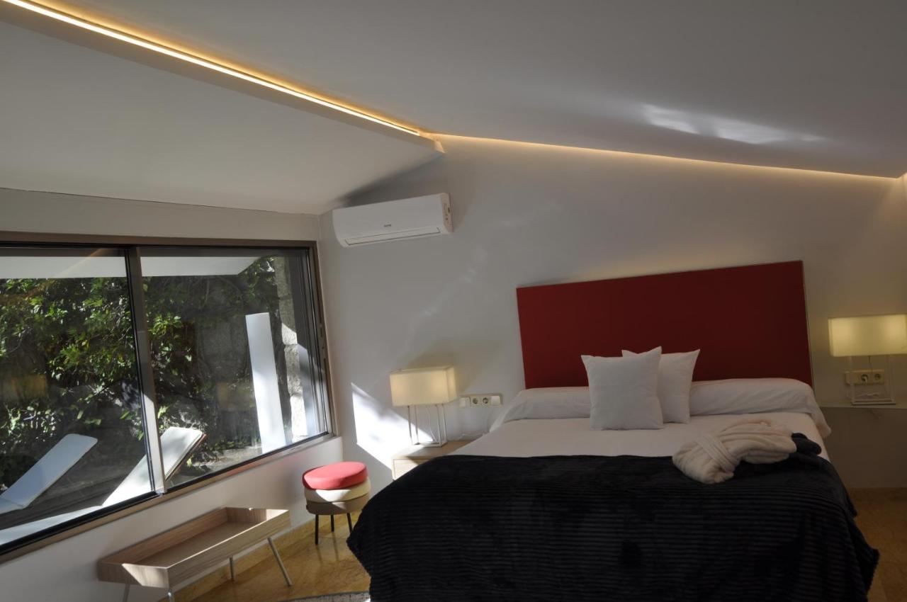 Espejo De Soledades Villa Vigo de Sanabria ภายนอก รูปภาพ